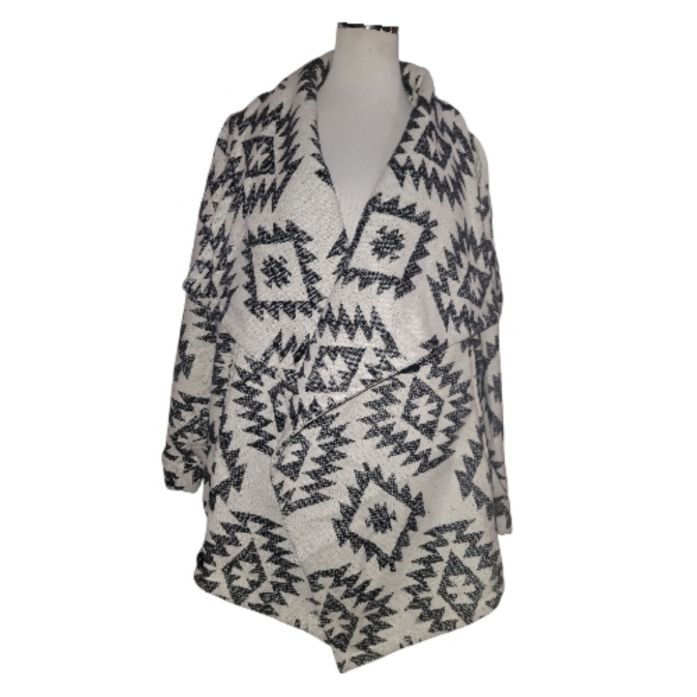 Anthropologie Capulet coat black white aztec tribal print wool blend xs jacket - Picture 11 of 11